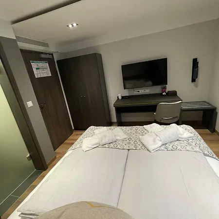 ホテル Asd フィルダーシュタット